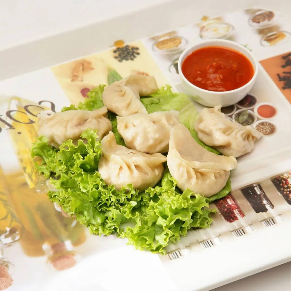 Momos